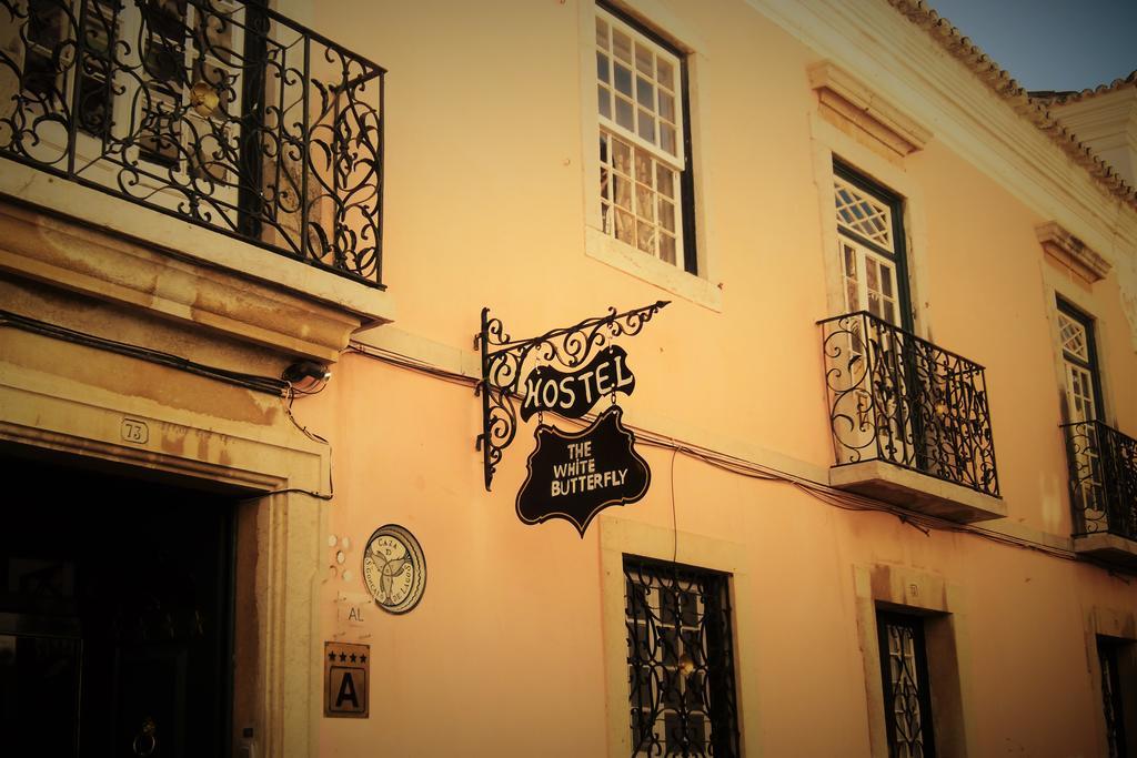 Hostel The White Butterfly Lagos Buitenkant foto