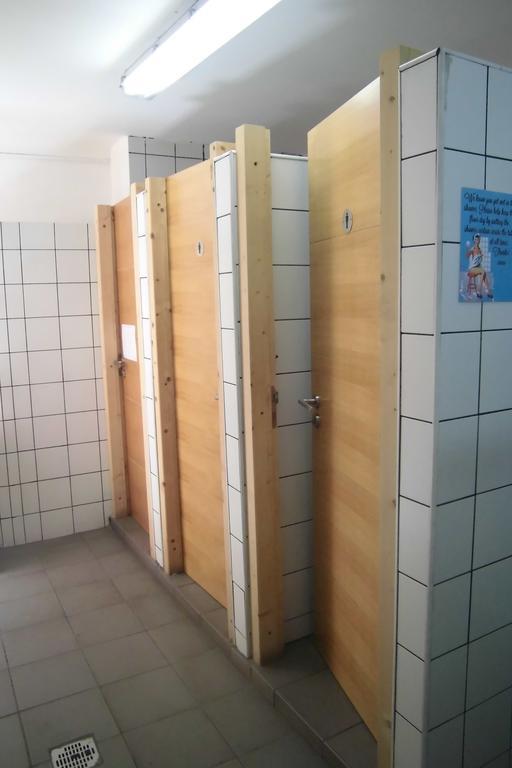 Hostel The White Butterfly Lagos Buitenkant foto
