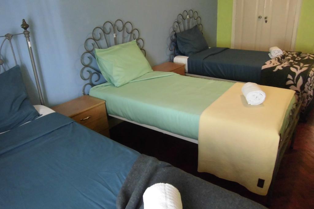 Hostel The White Butterfly Lagos Buitenkant foto