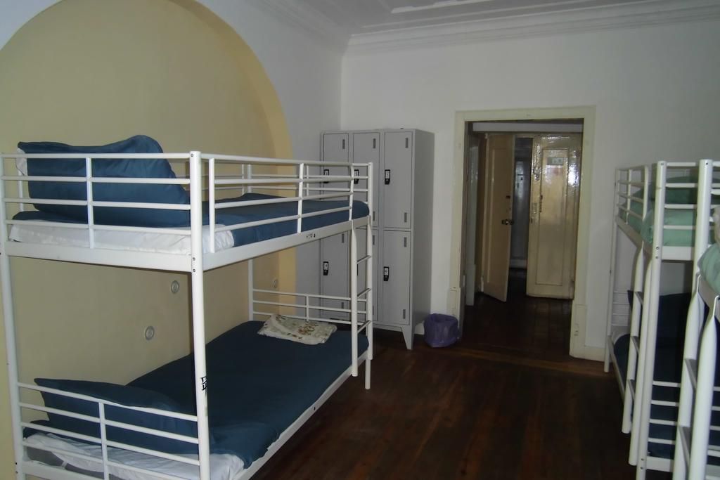 Hostel The White Butterfly Lagos Buitenkant foto